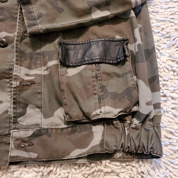 Urban Outfitter BDG Camo Jacket SZ L - Picture 7 of 8